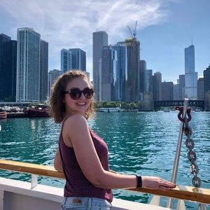 Meet your Posher, Samantha